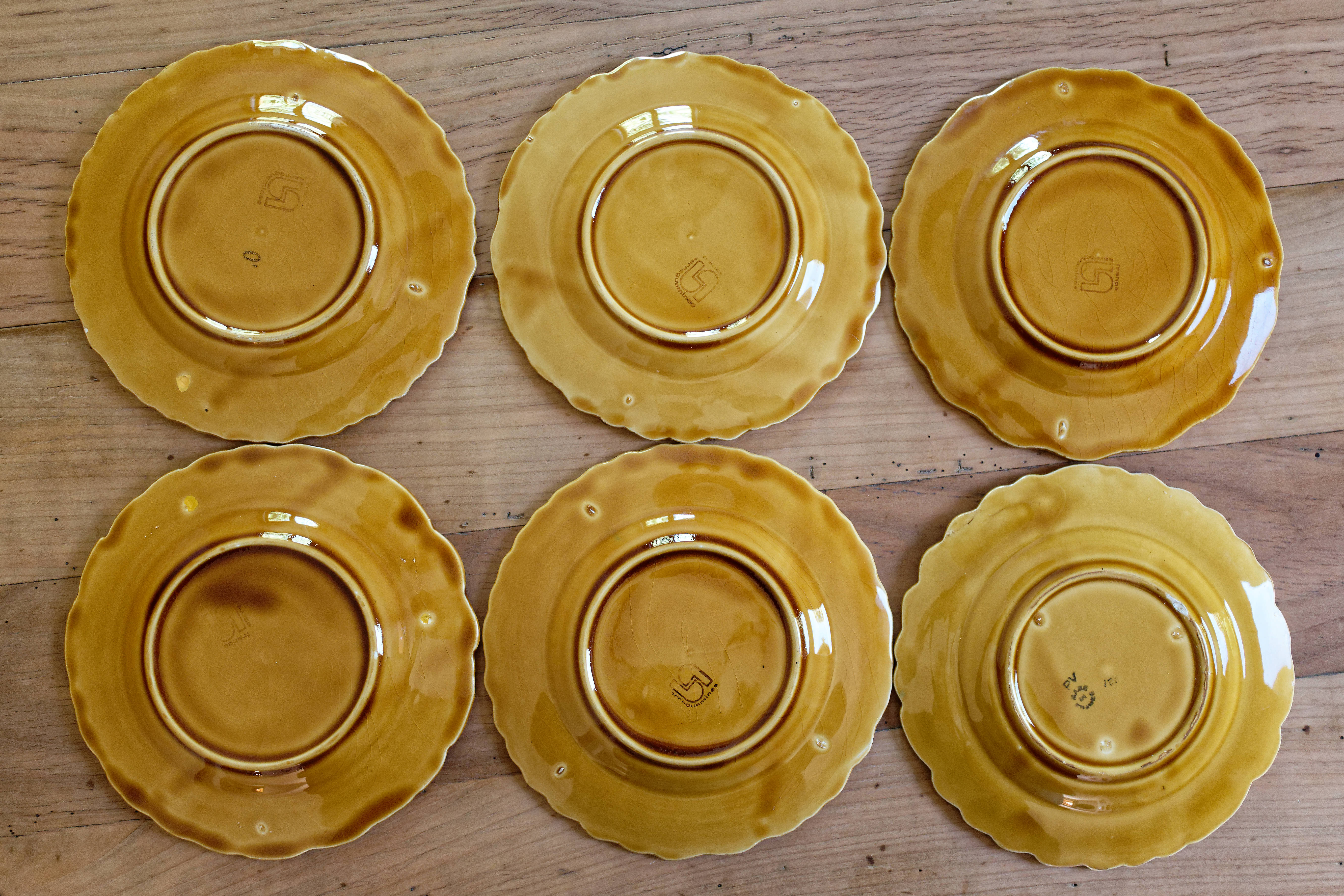 lot of 12 fruit barbotine dessert plates Sarreguemines