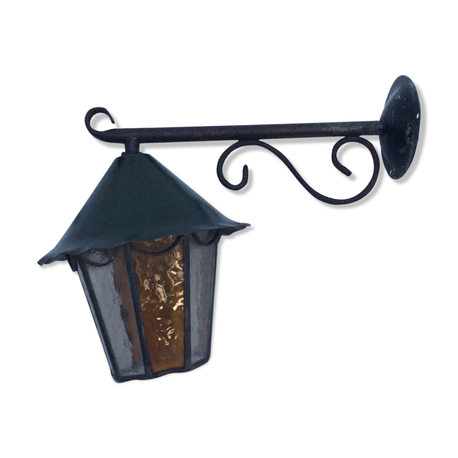 Iron exterior wall lamp