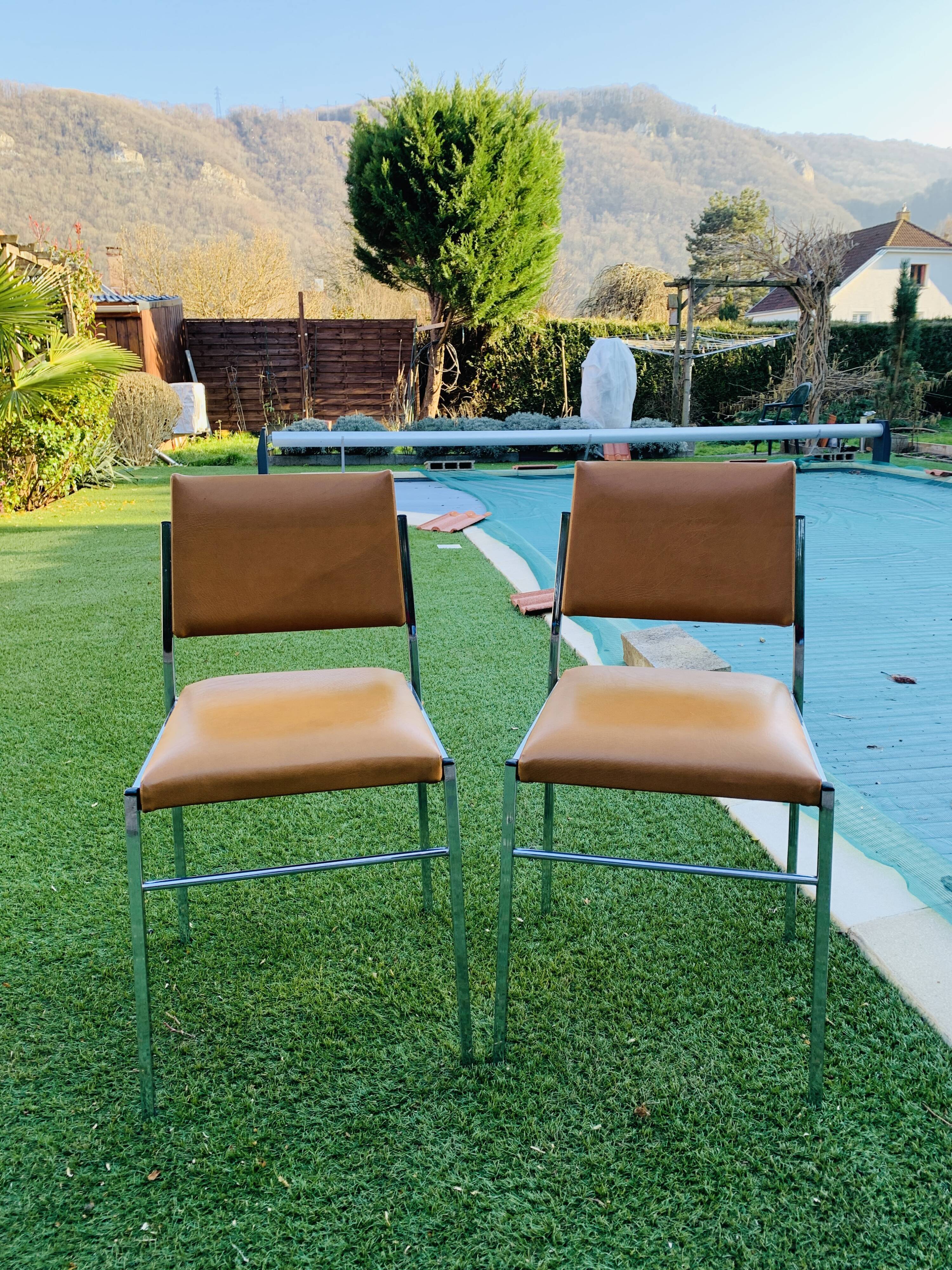 Paire de chaises années 70 cuir & vinyle