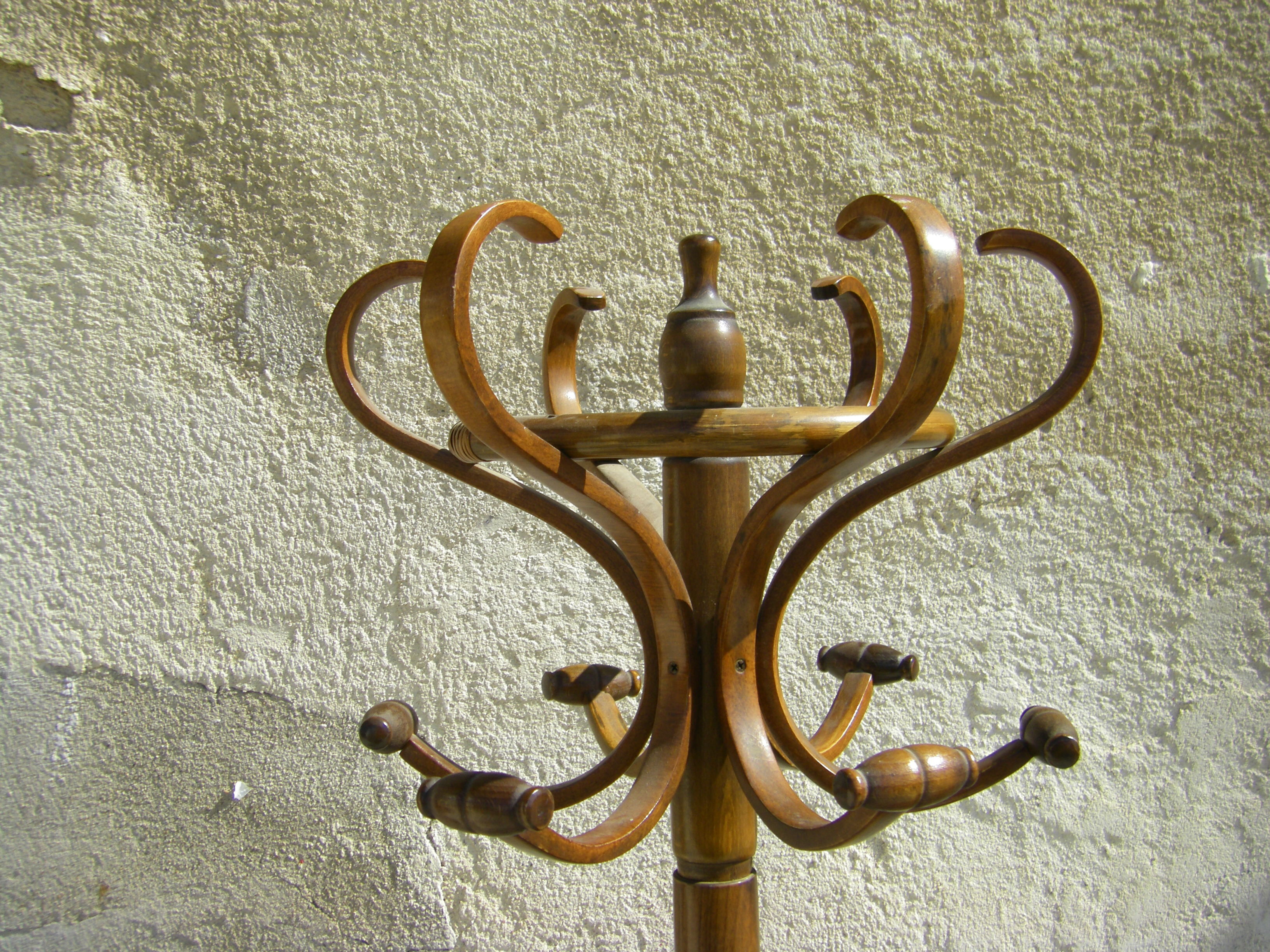 Vintage parrot coat rack