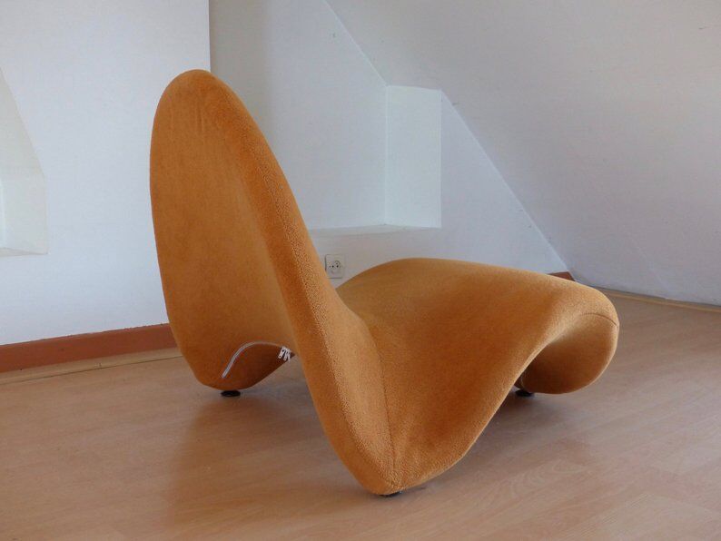 Chair Tongue by Pierre Paulin