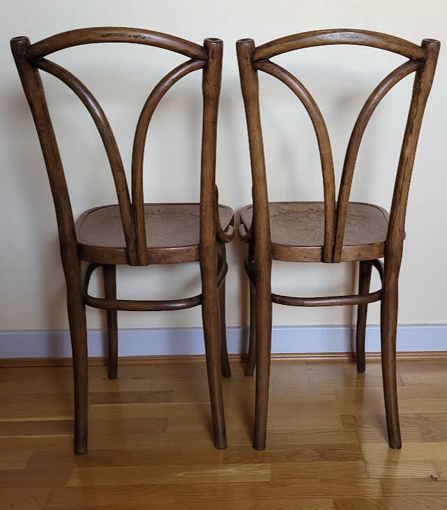 Set of 2 J & J Kohn chairs