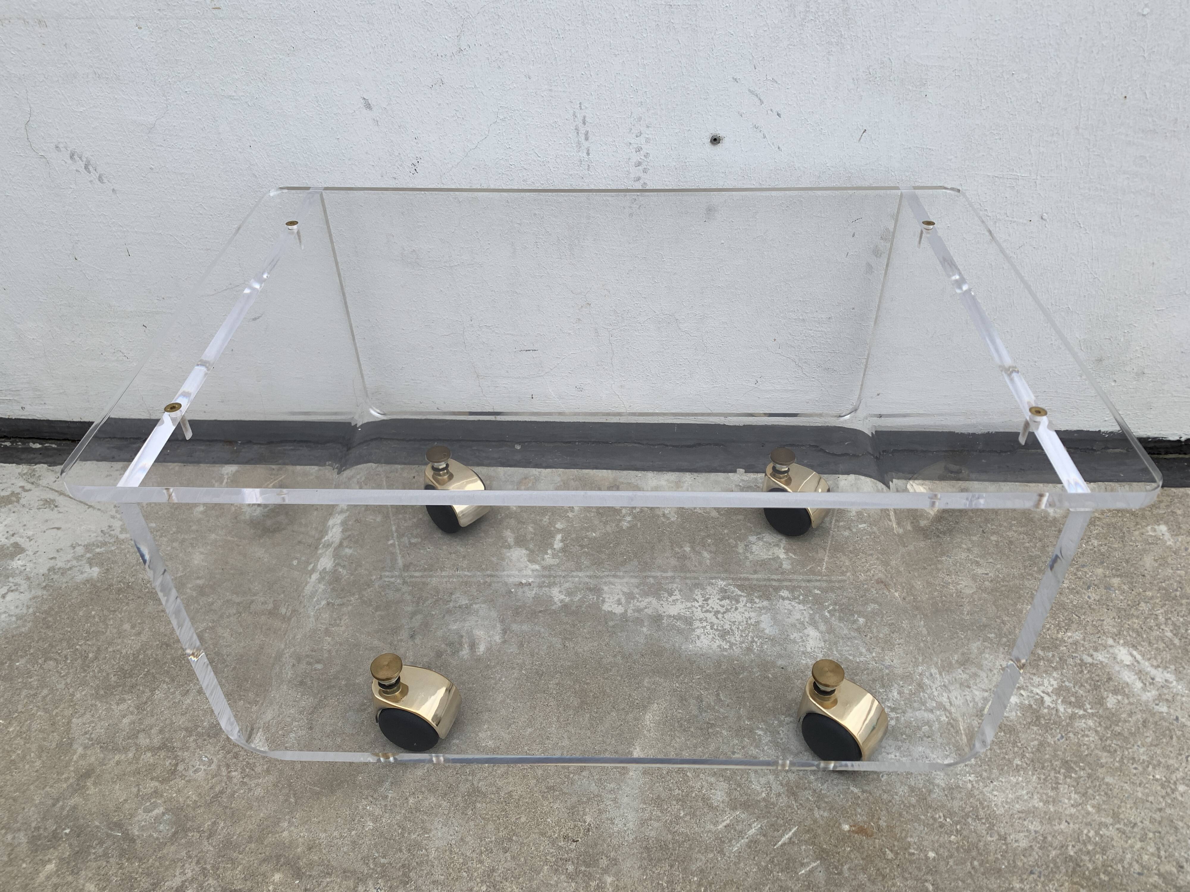 Table basse en plexiglas de David Lange