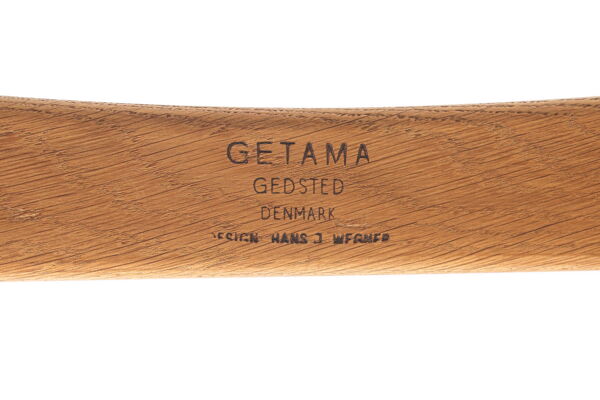 Rocking chair ''Keyhole chair'' de Hans J. Wegner pour Getama