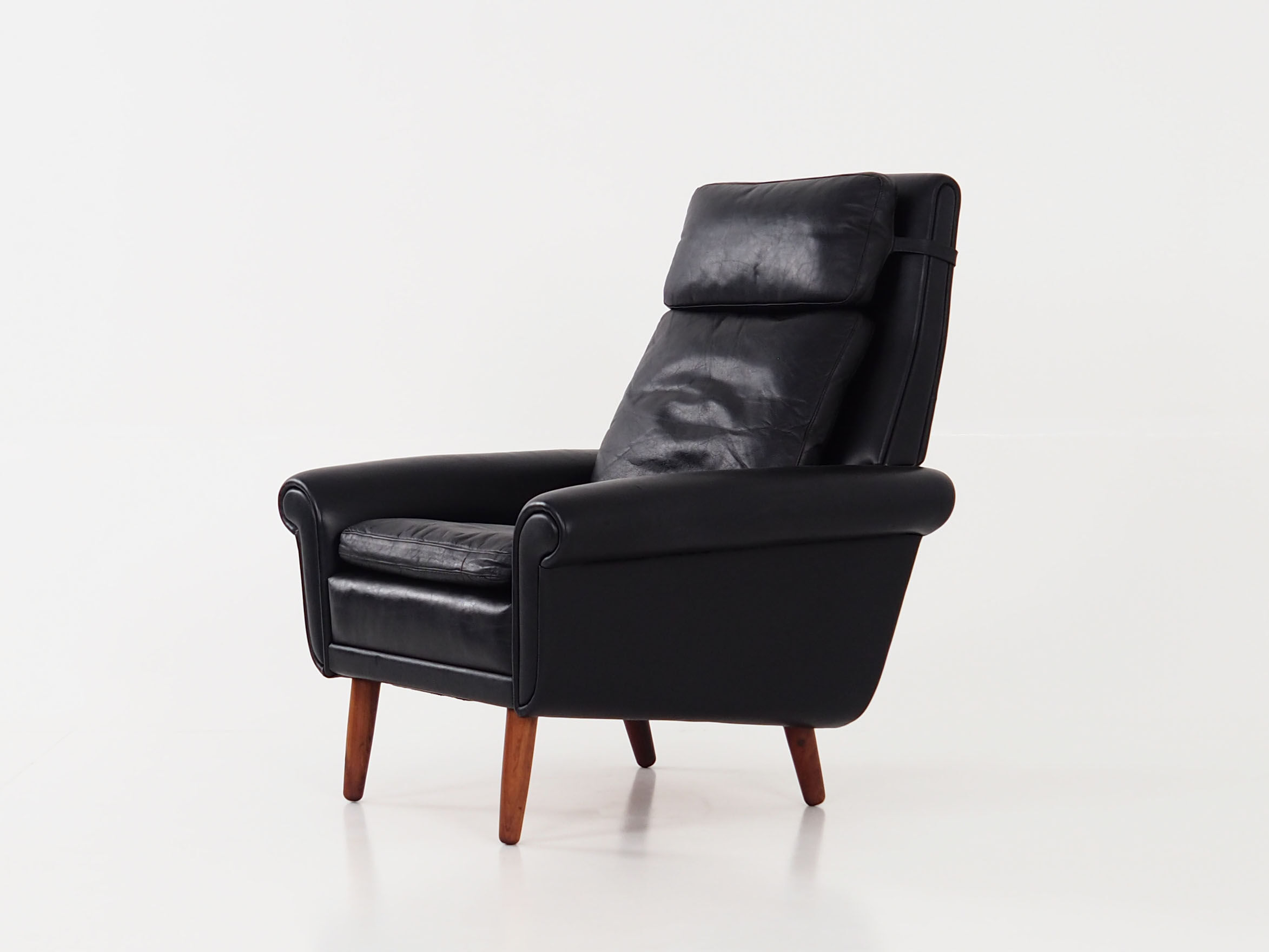Leather armchair, 1970s design