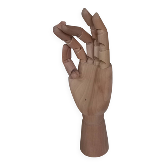 Articulated wooden hand jewelry