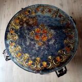 Old round coffee table