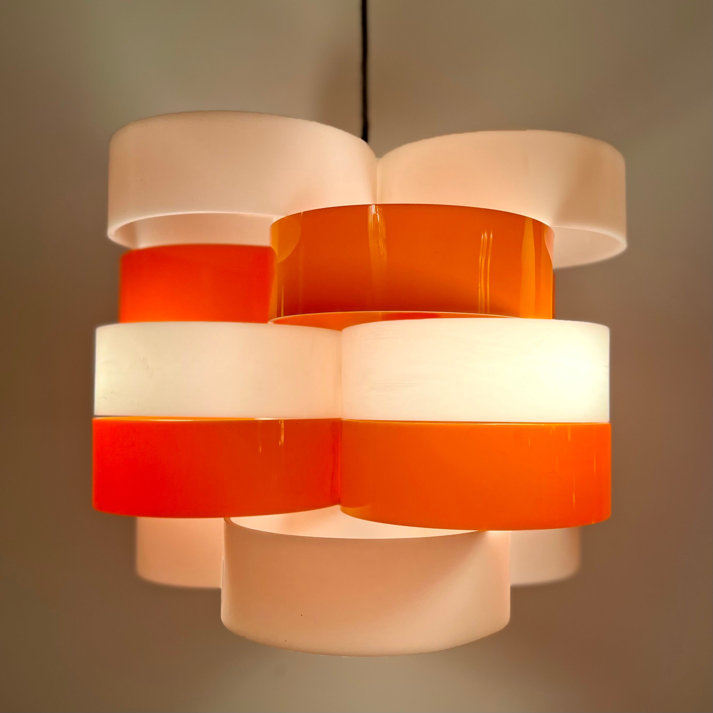 Plexiglass ceiling lamp