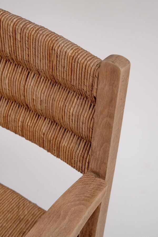 Paire de fauteuils rustiques français en chêne et jonc, années 1950