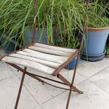 Folding wooden slatted garden chair