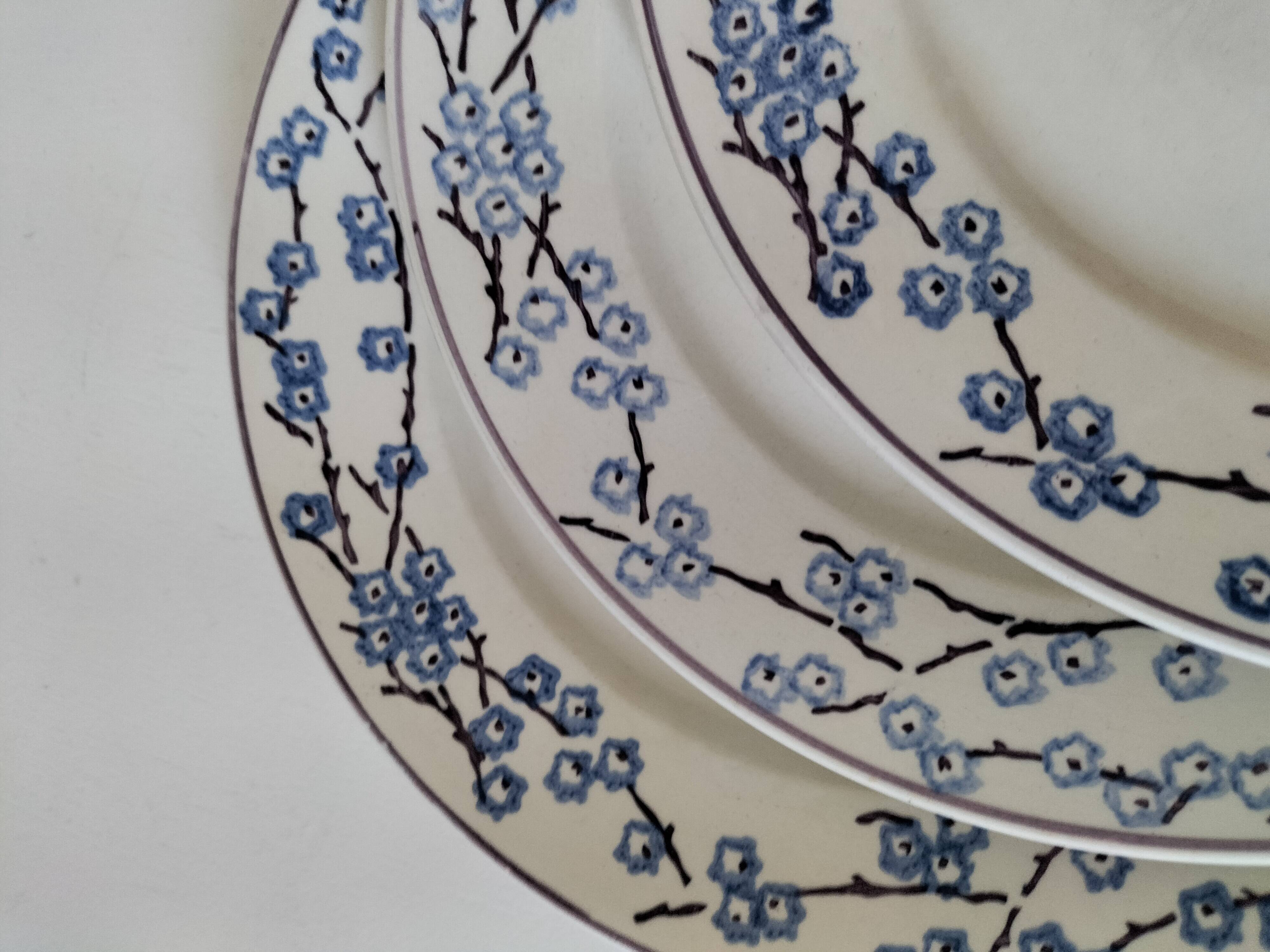 3 assiettes plates Digoin Sarreguemines modèle Pêcher