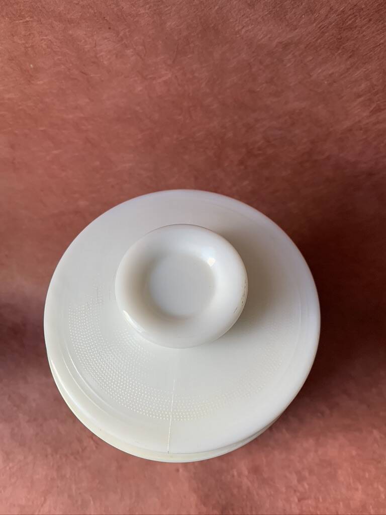 Pot opaline blanc