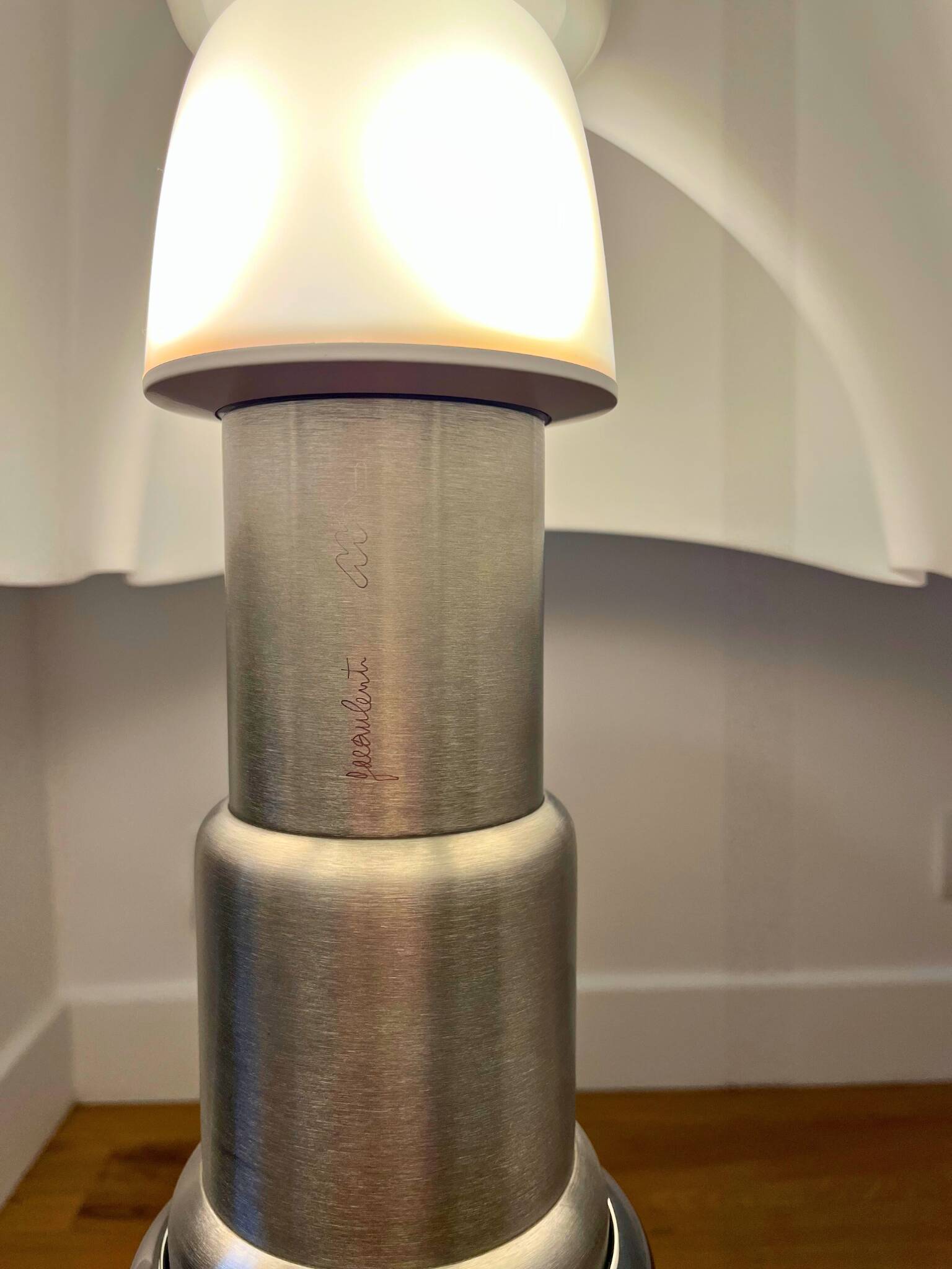 Lampe Pipistrello 620 LED Dimmable – Testa di Moro – État Neuf