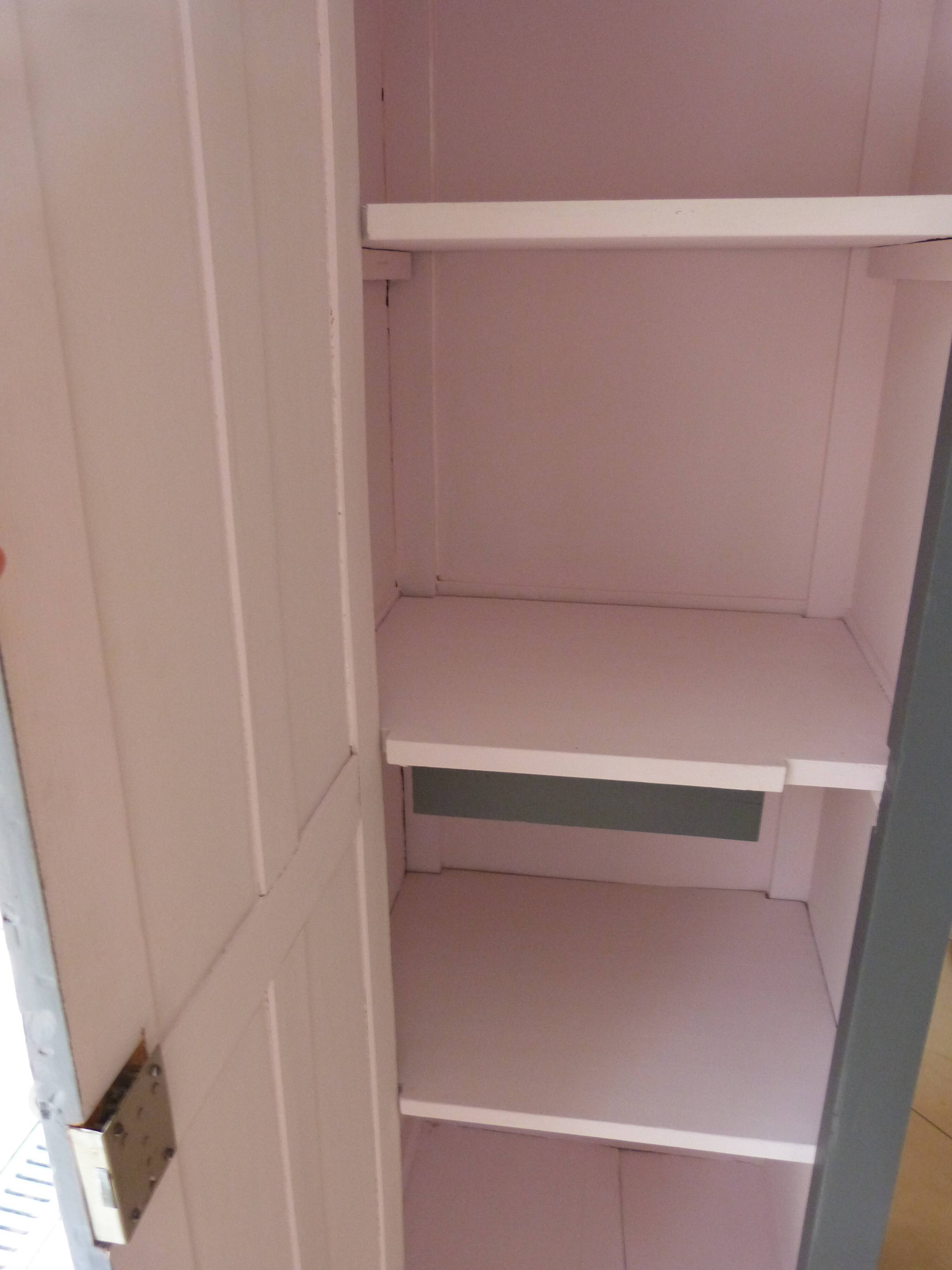 Armoire parisienne une porte gris anthracite
