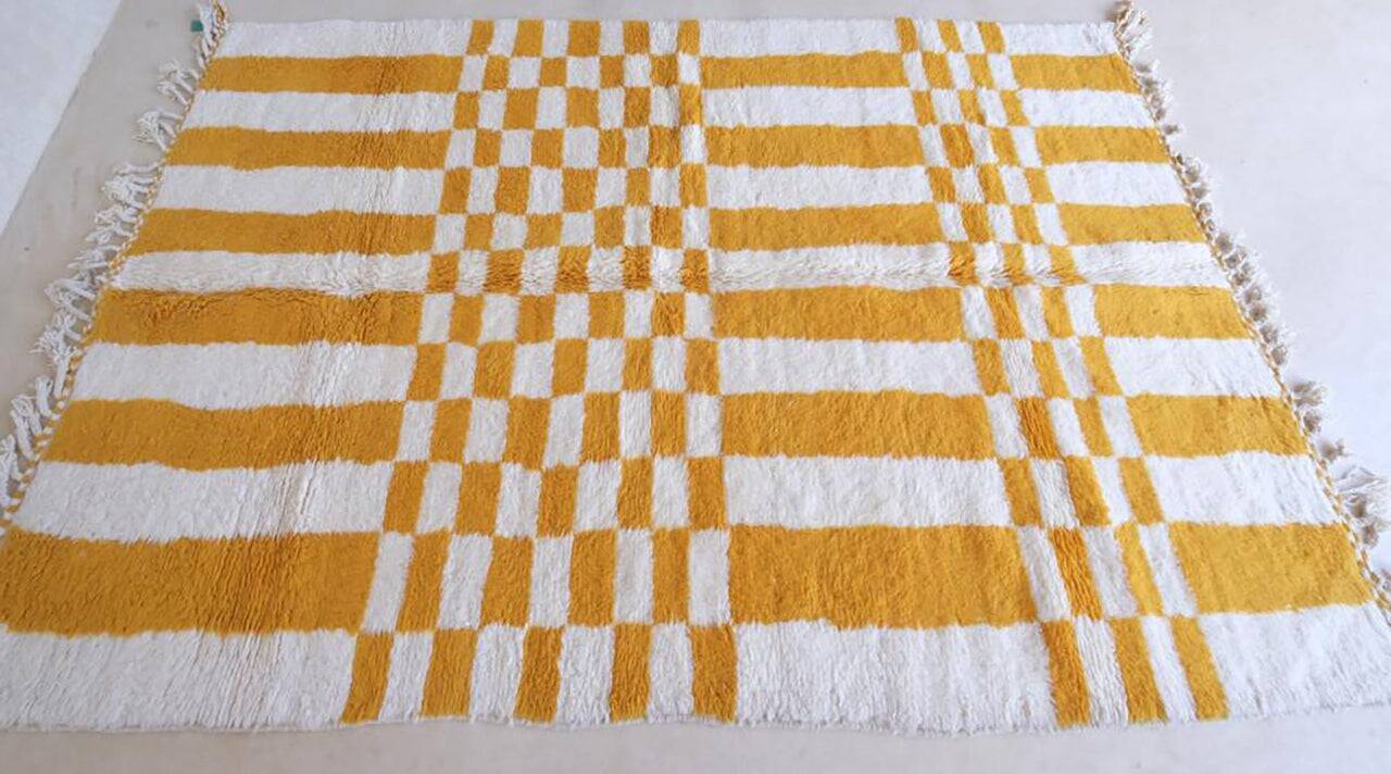 Tapis berbère tissé main traditionnelle taille 150 x 250 cm