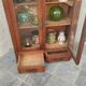 Petite armoire vitrée en chêne