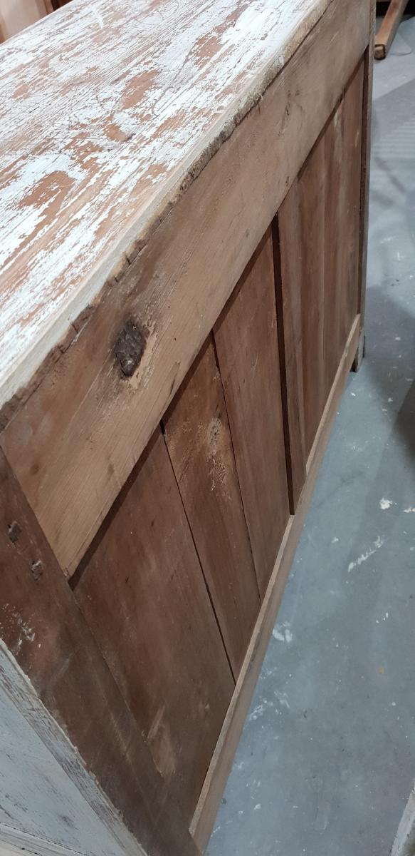 Buffe- vintage showcase