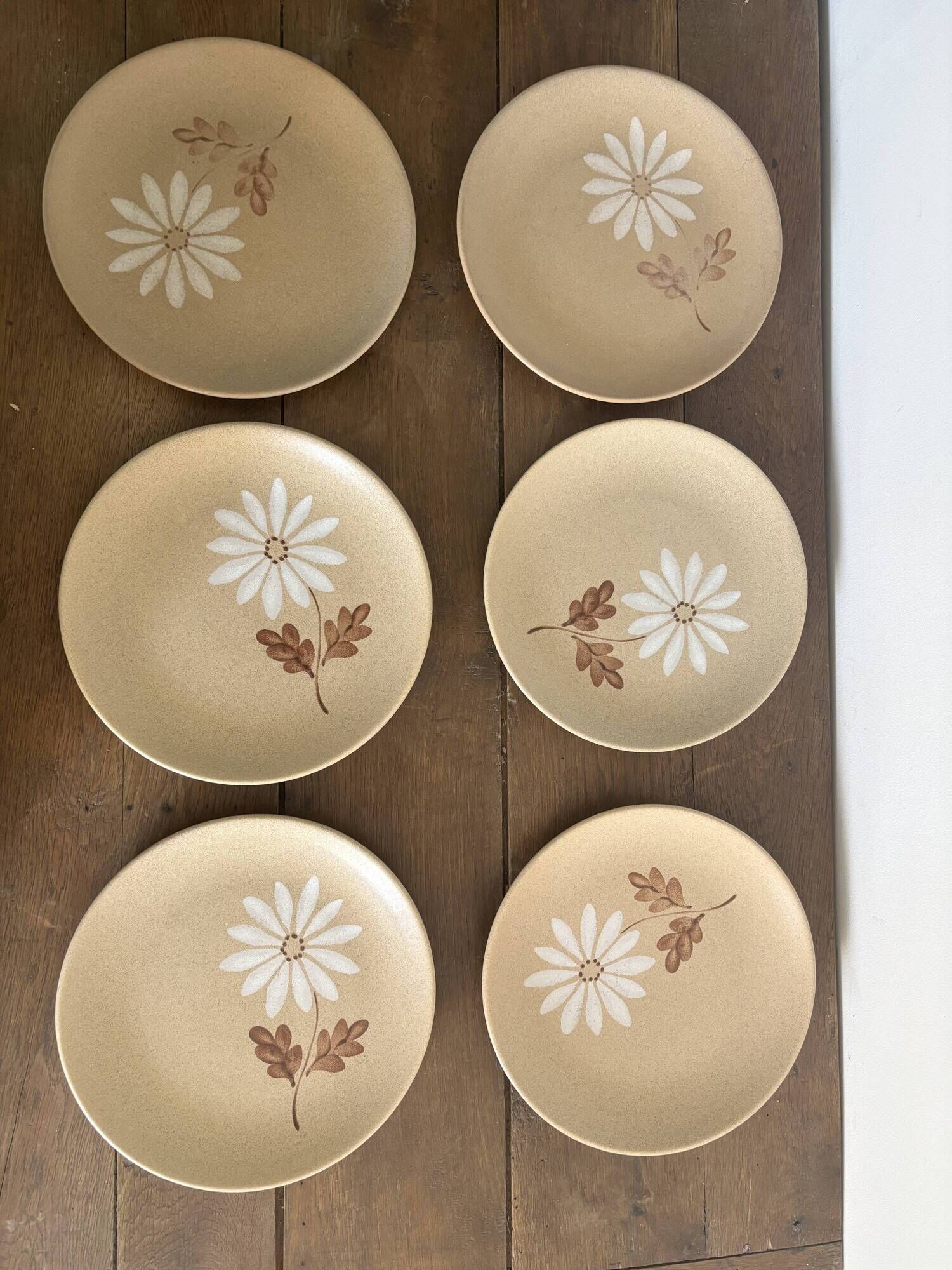 Vintage Autumn tableware from Saint-Amand – 16 pieces