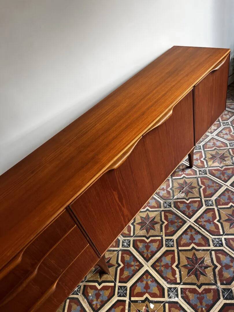 Mid-century modern sideboard – McIntosh