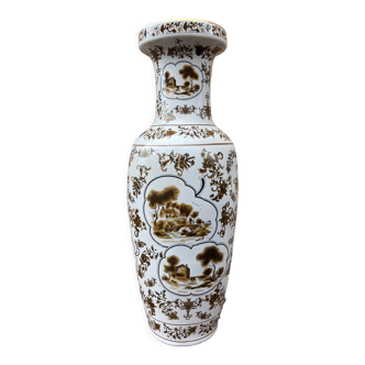 Chinese ceramic vase