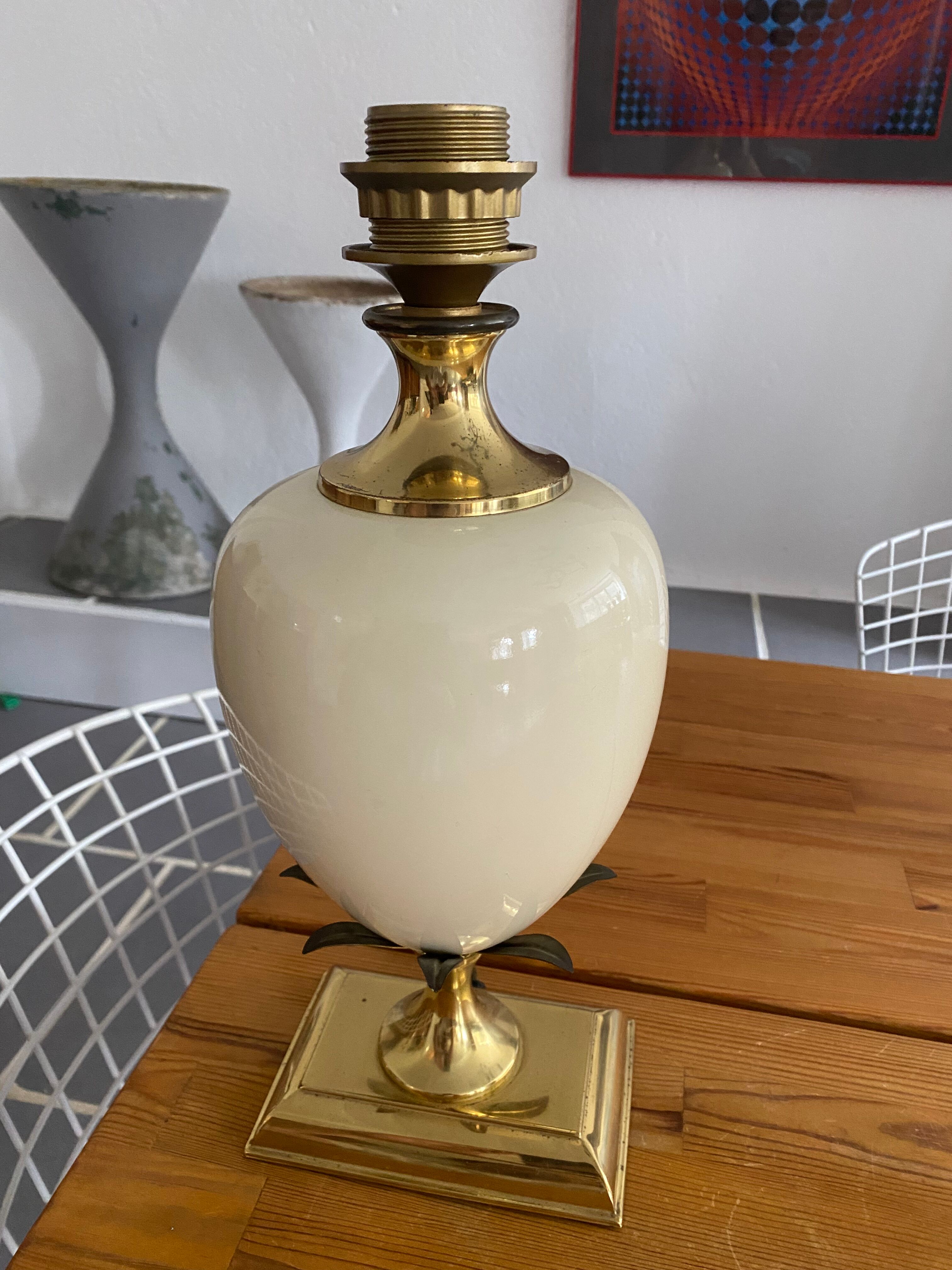 Ceramic lamp shape vintage egg Delmas
