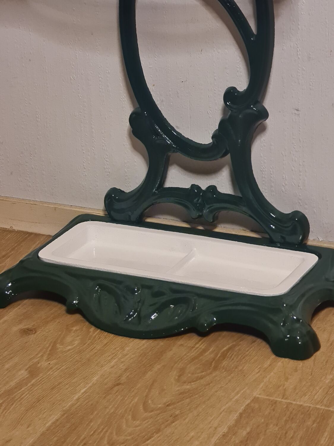 Umbrella door cast iron Art Nouveau early twentieth century