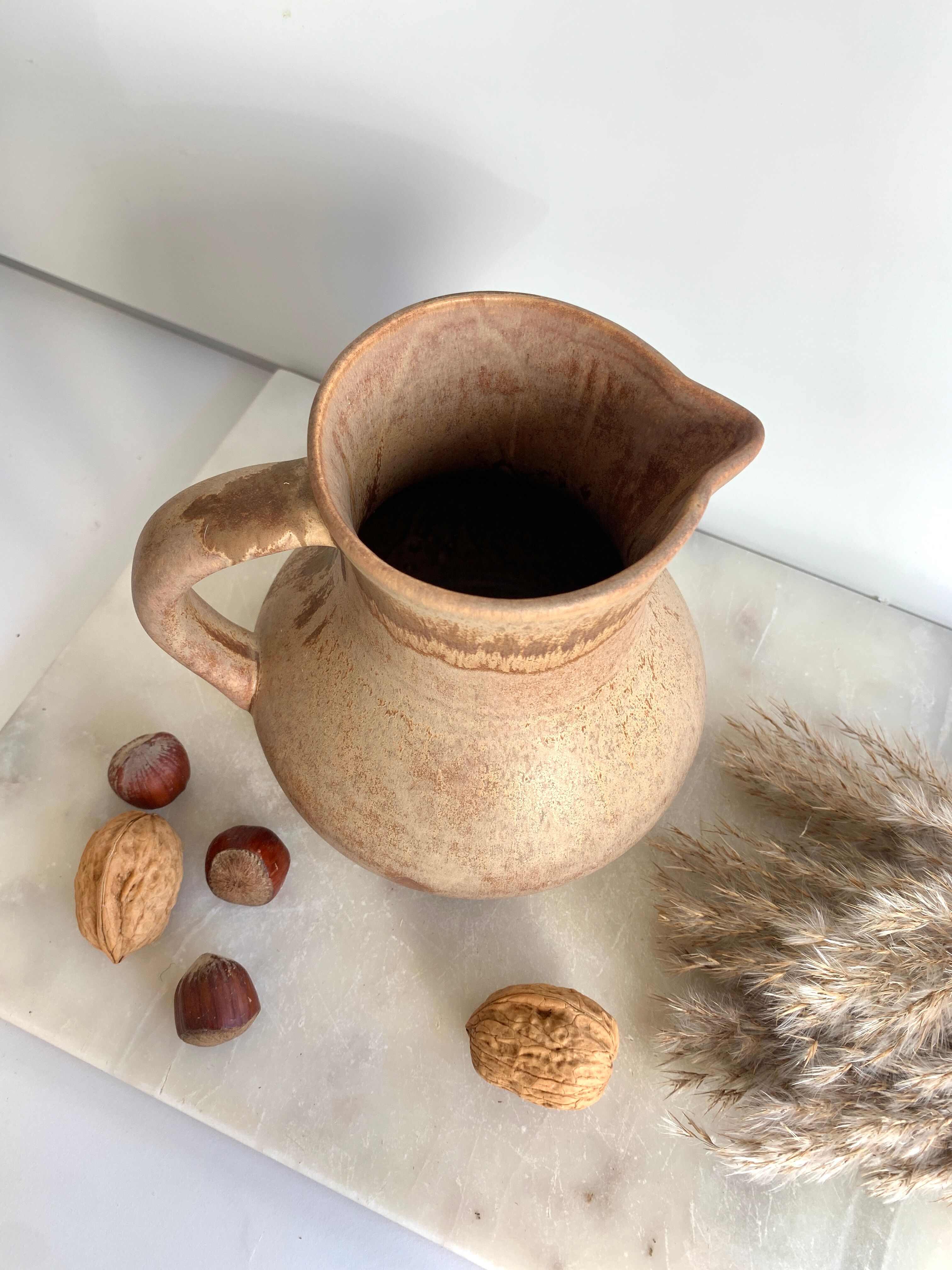 Pitcher in matt sandstone