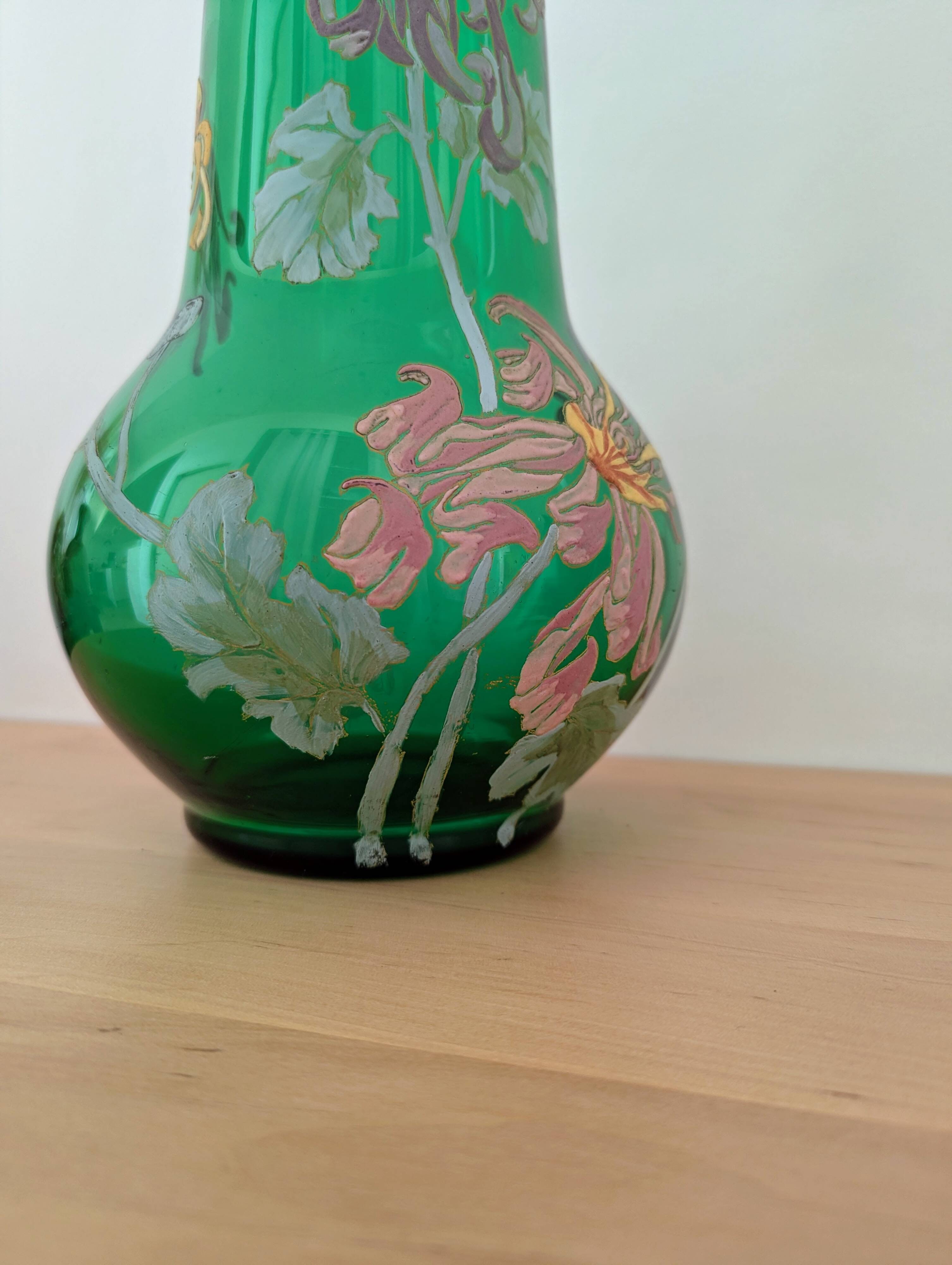 Art Nouveau vase in hand-painted blown glass – Legras style