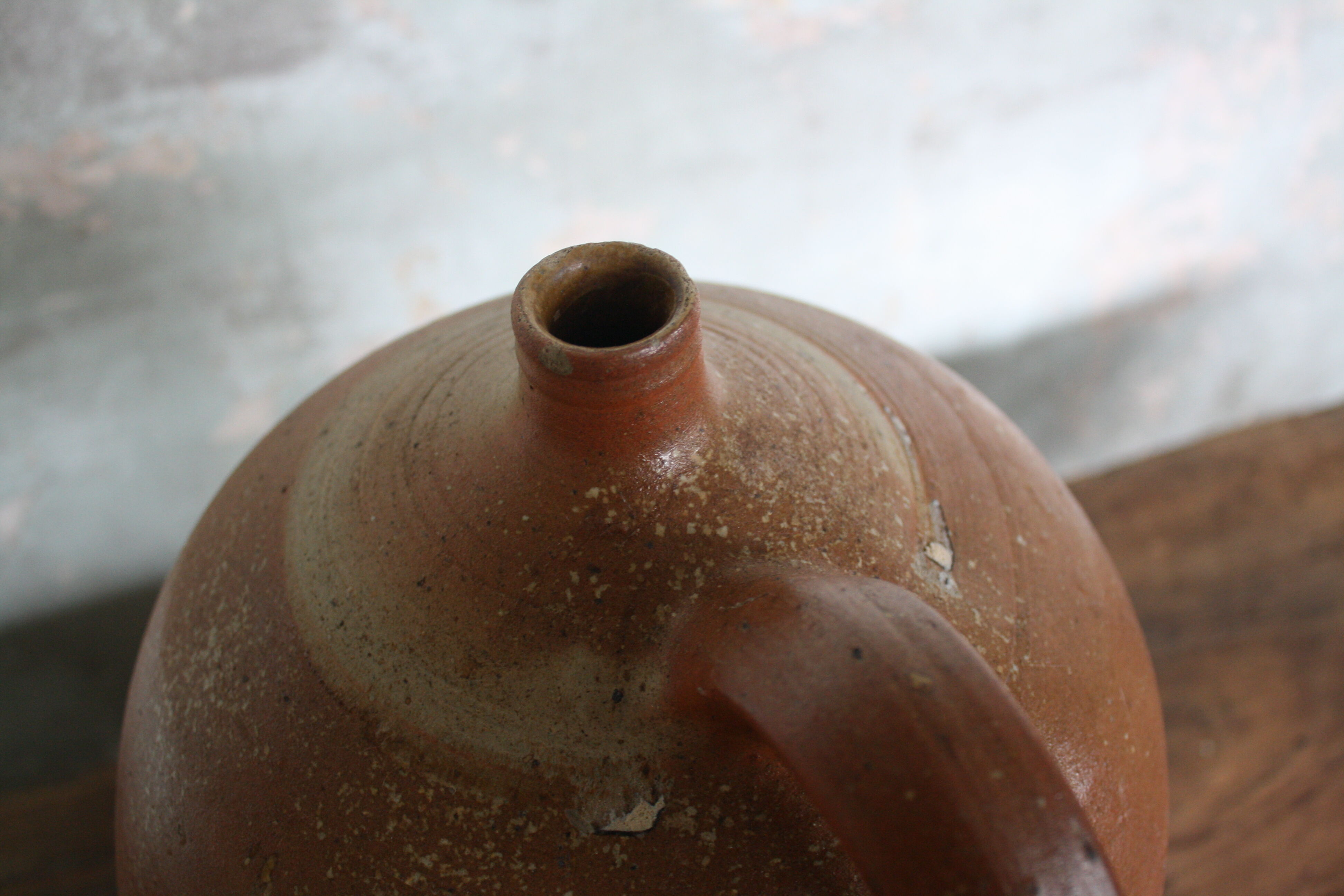 Vintage sandstone oil jar