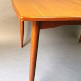 Scandinavian teak table 60/70