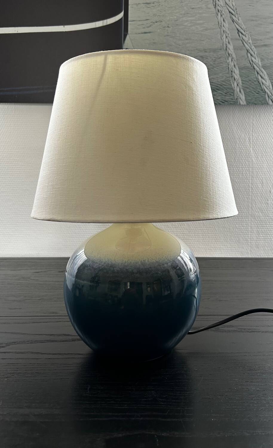 Blue ceramic ball lamp