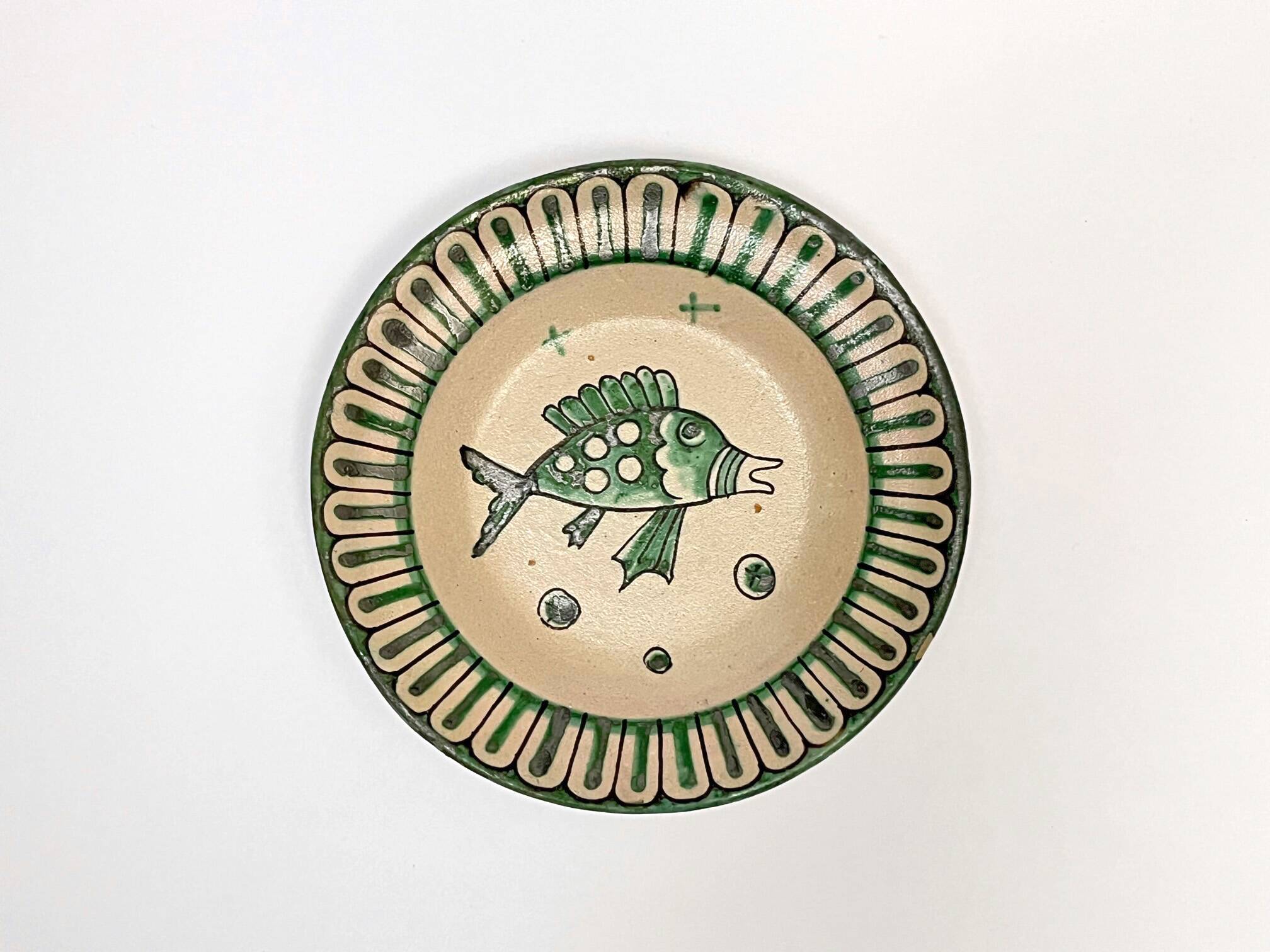 4 Vietri plates decorated by Fabbrica Ceramica Avallone, 1930s