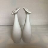 Pair of bowling pin-shaped single-flower vases