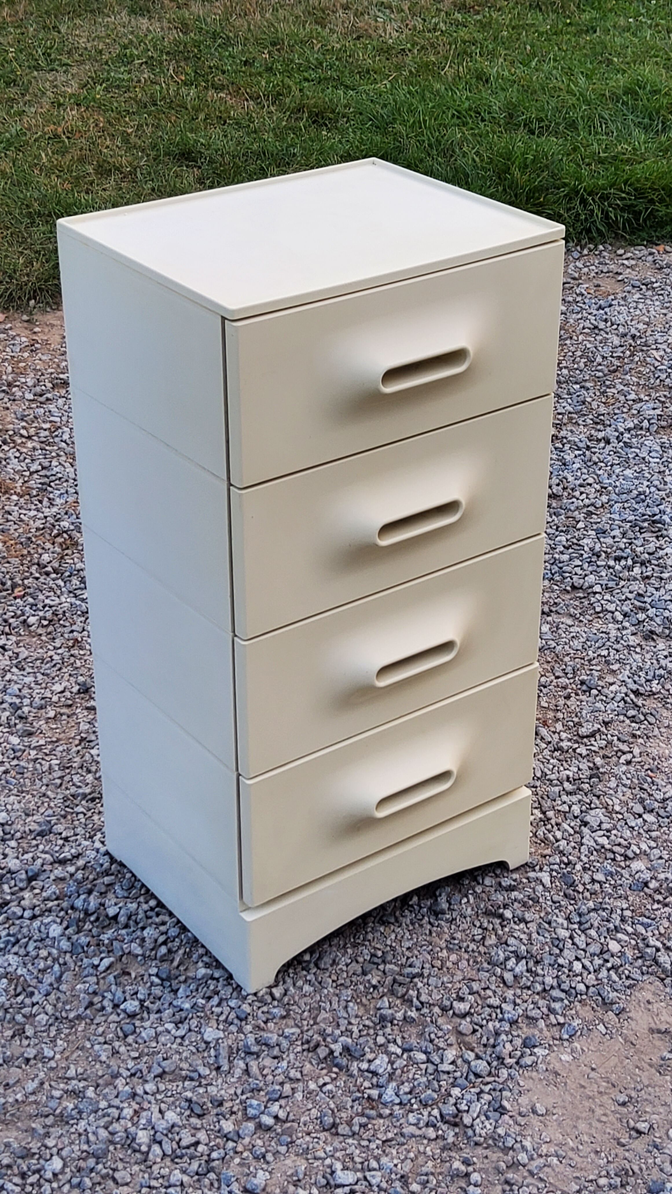 Marc Held chest of drawers in plastic from the 70s