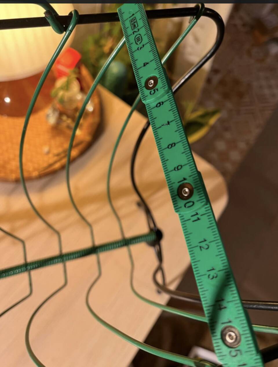 Vintage 50s metal and green wire magazine rack