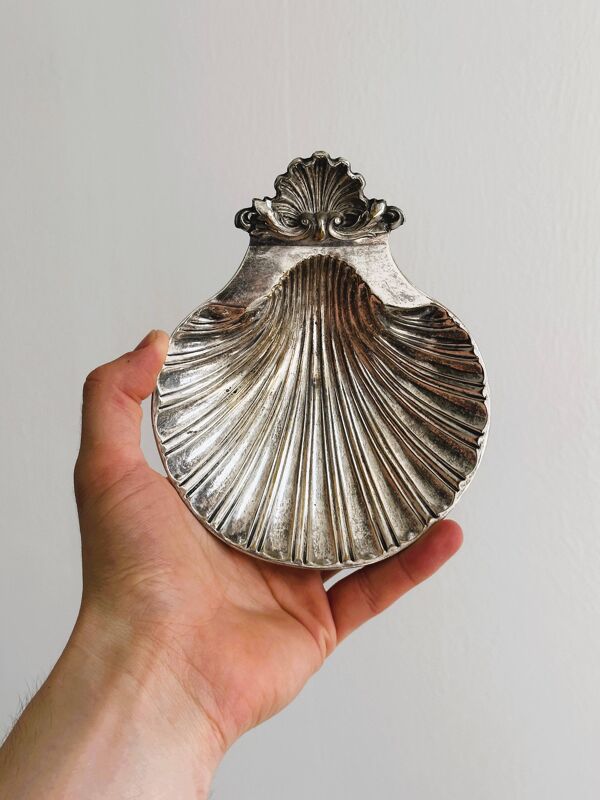 Vide-poche coquillage en métal