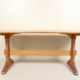 Dining table and 5 chairs of vintage Ercol pine refectory