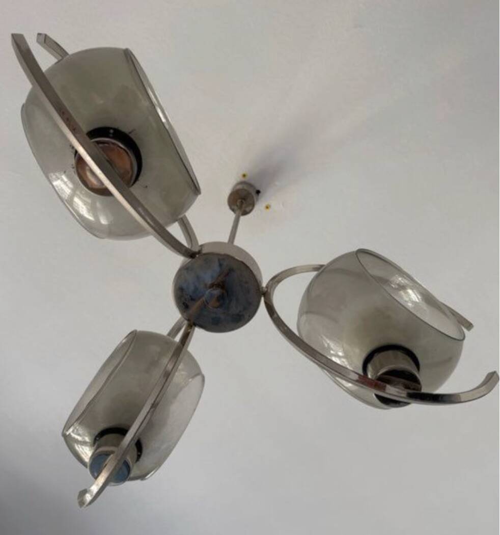 Vintage suspension with 3 smoked glass globes and chrome metal from the 1970s.