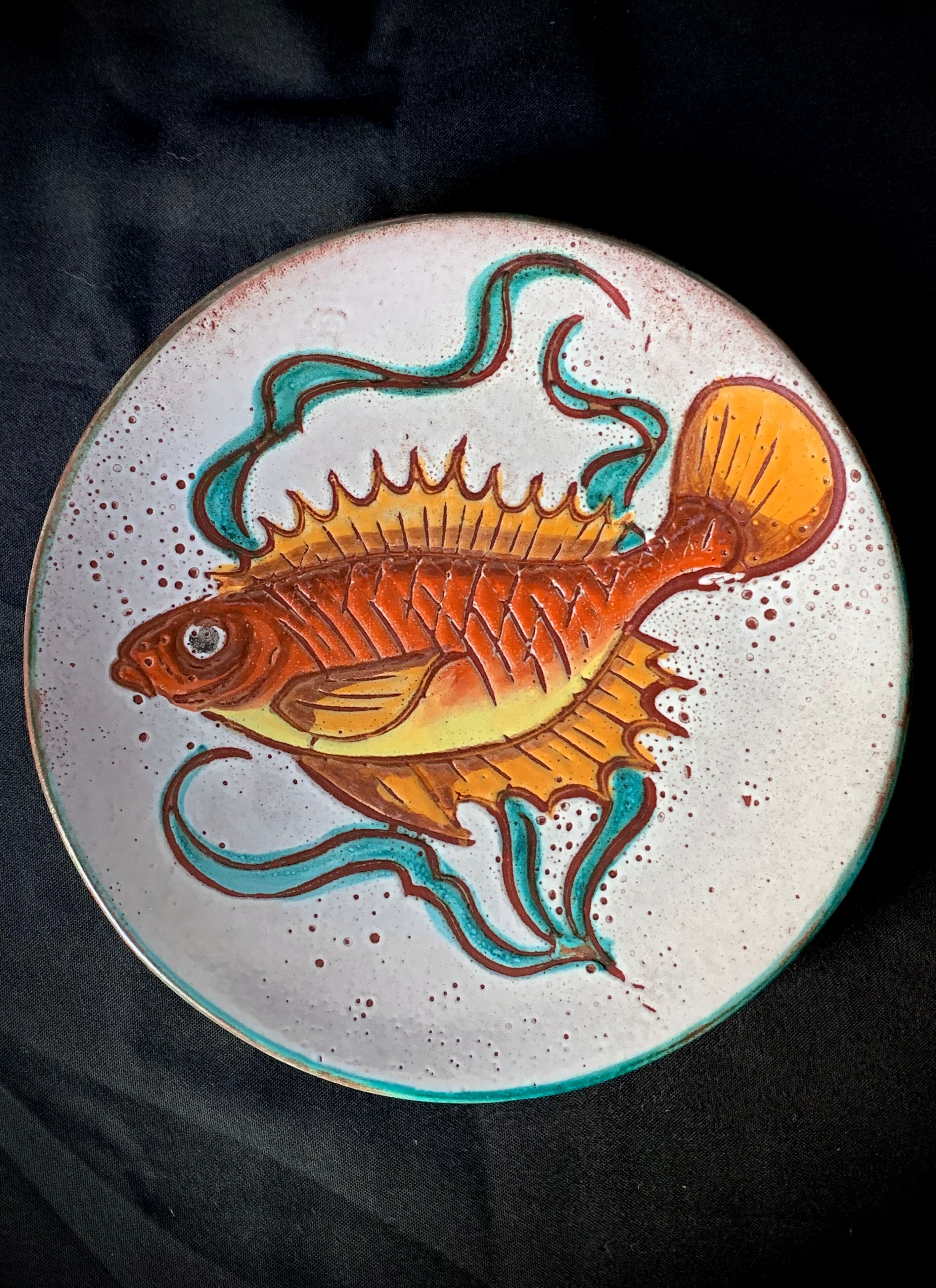 5 assiettes plates Vallauris