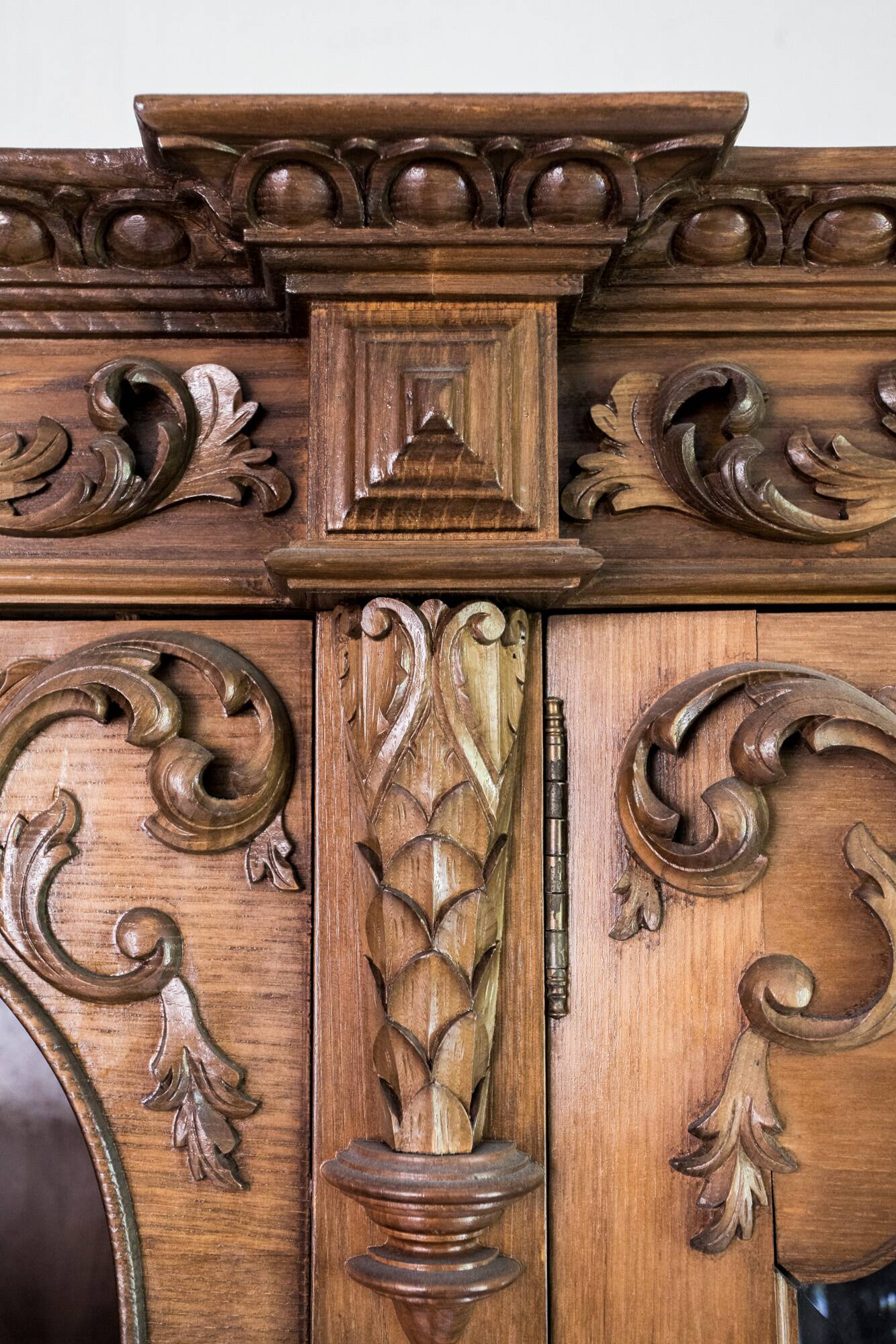 Old carved sideboard Portugal vintage solid wood