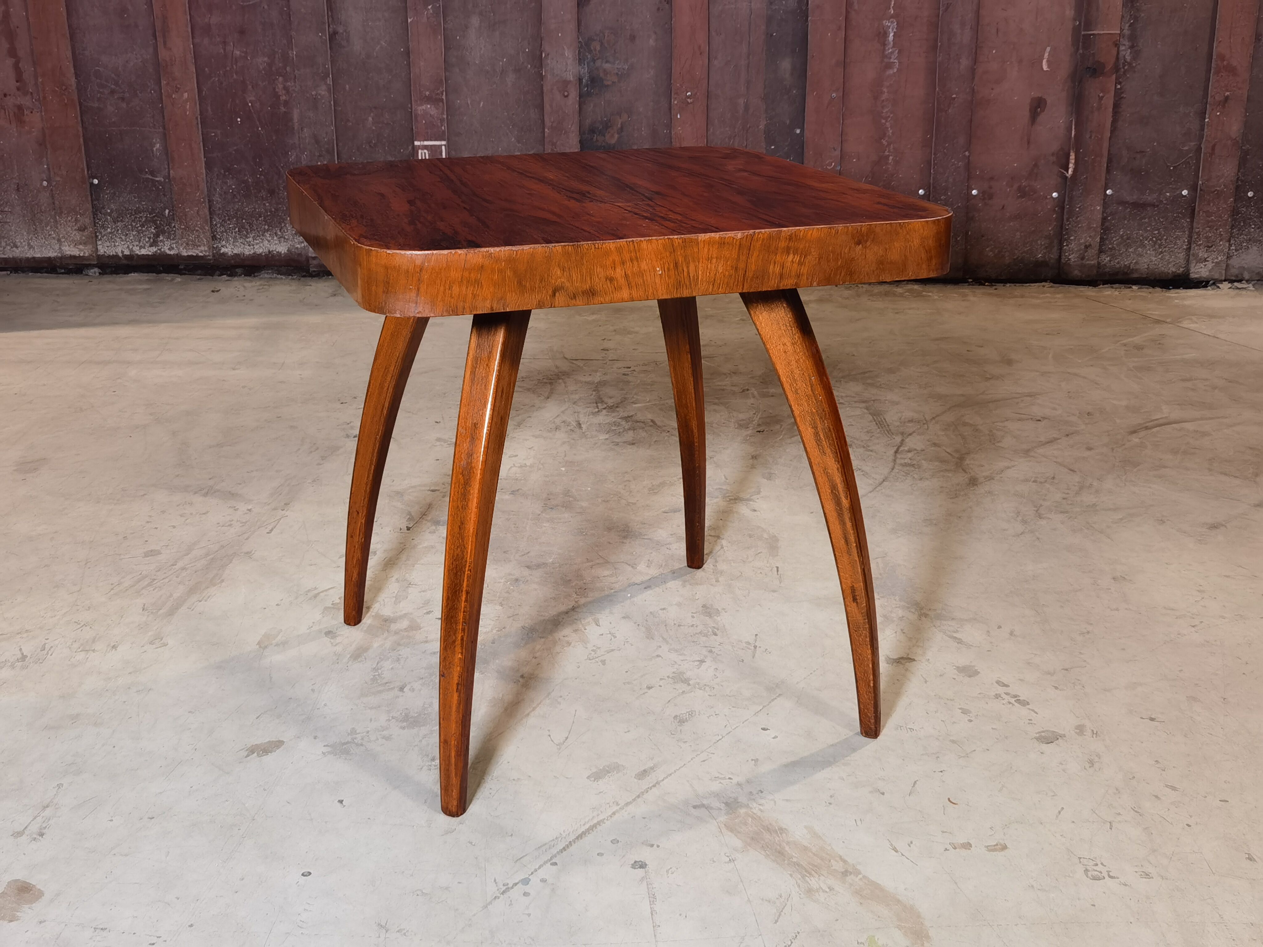 Table H 259 "Spider" Jind-ich Halabala for Cesky Nabytek