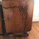 Set of 2 art deco-style bedside tables