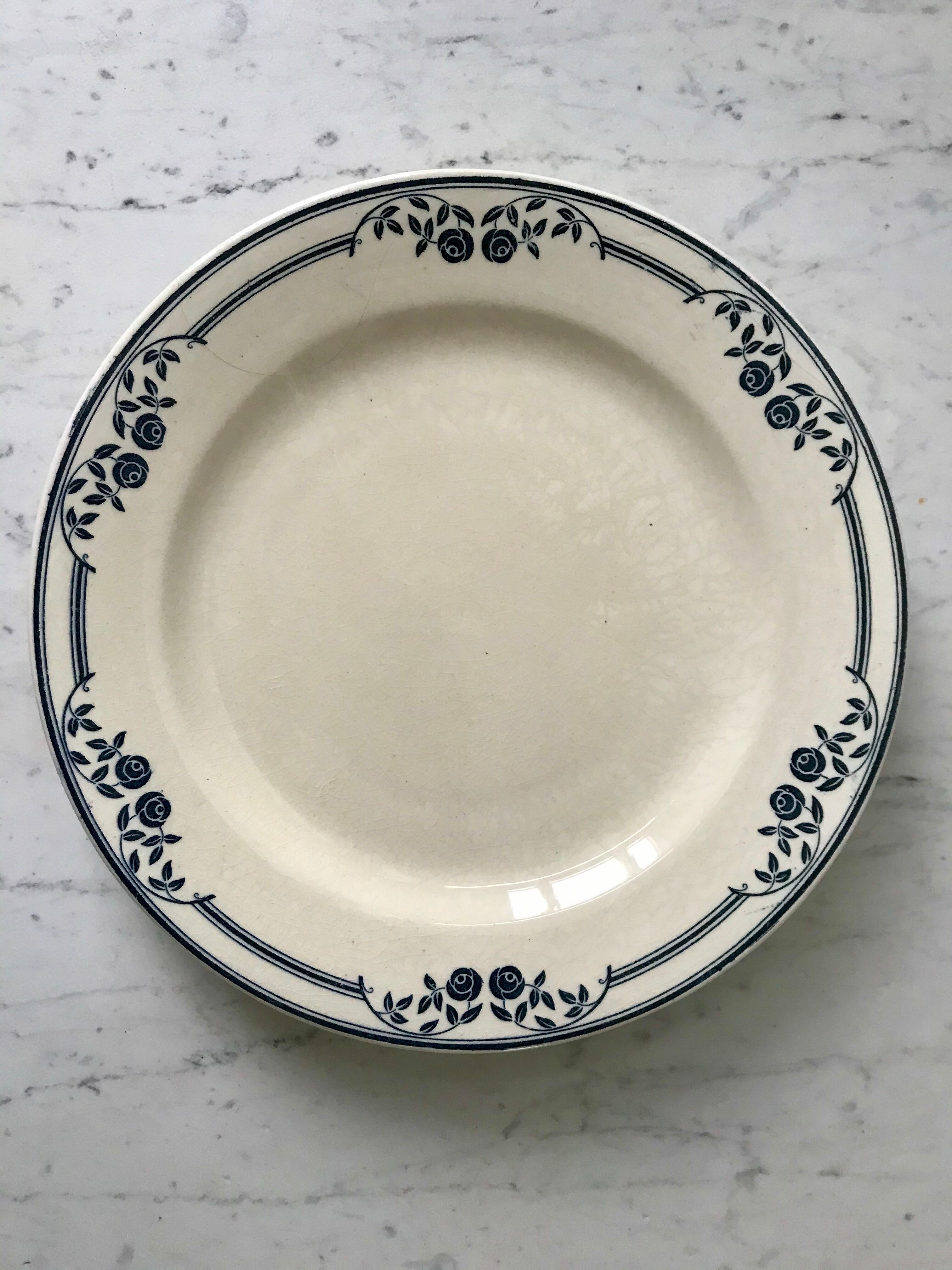 Serving dish Terre de Fer model "Saussure"