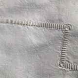 New 2-seater sheet embroidered with ladder day triangles
