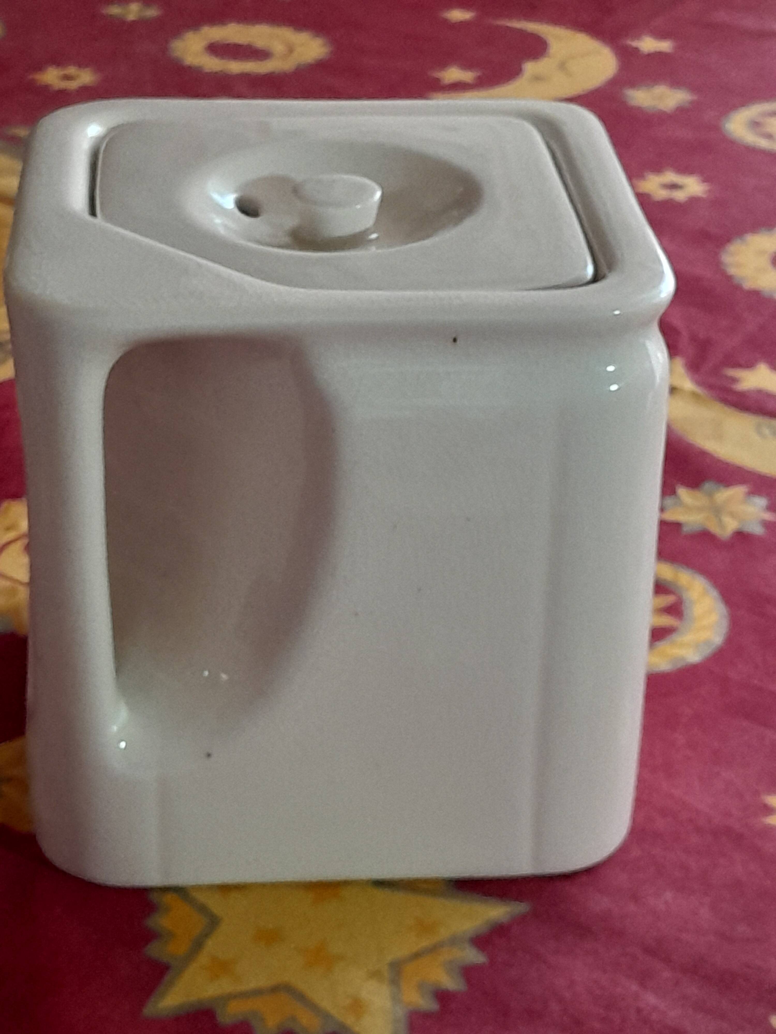 Genuine Teapot "the cube"