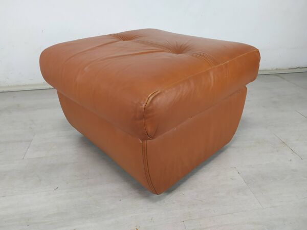 Pouf cuir vintage