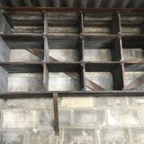 Meuble de métier à casiers