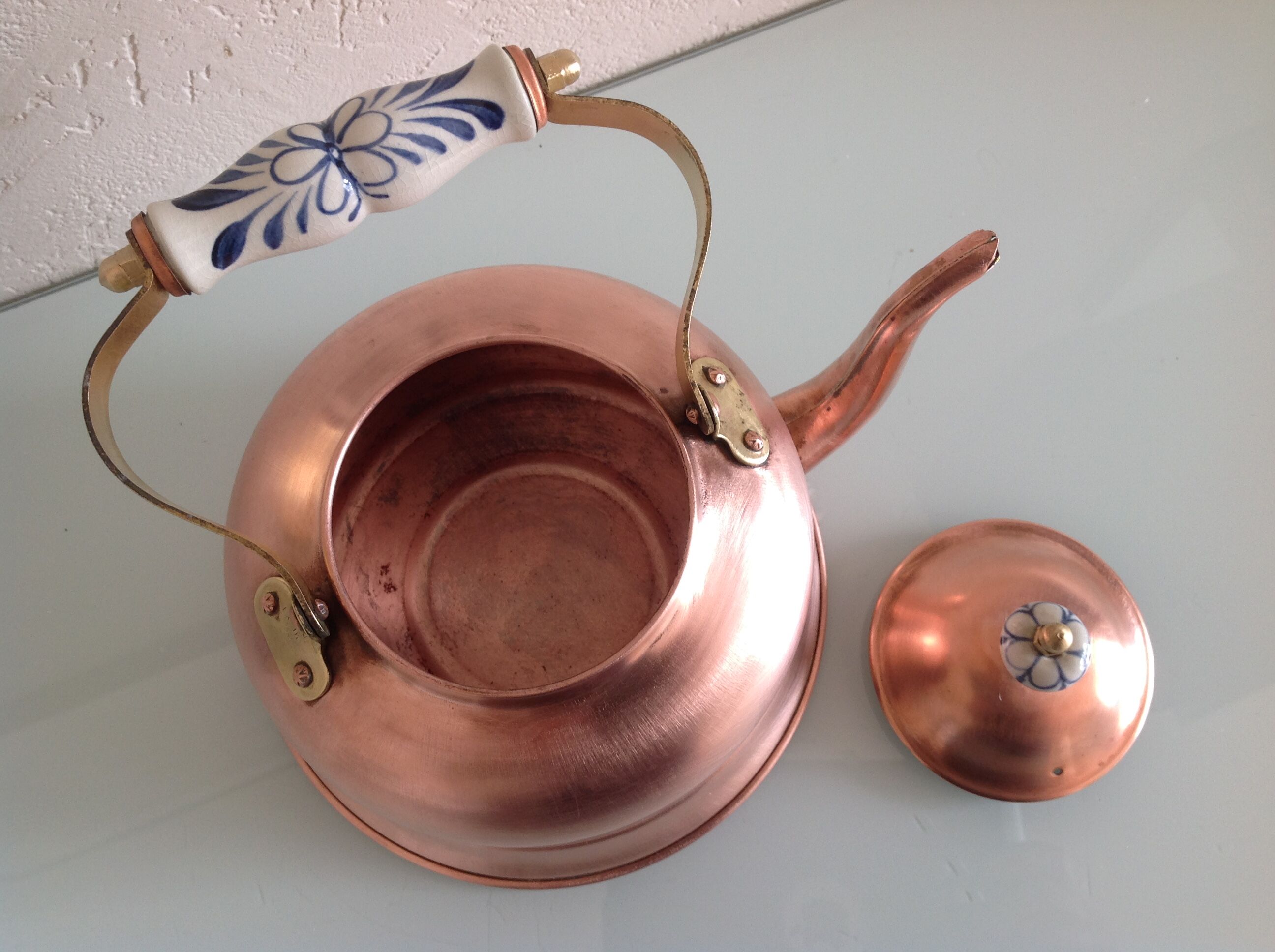 Old brushed red copper kettle / vintage 50-60s