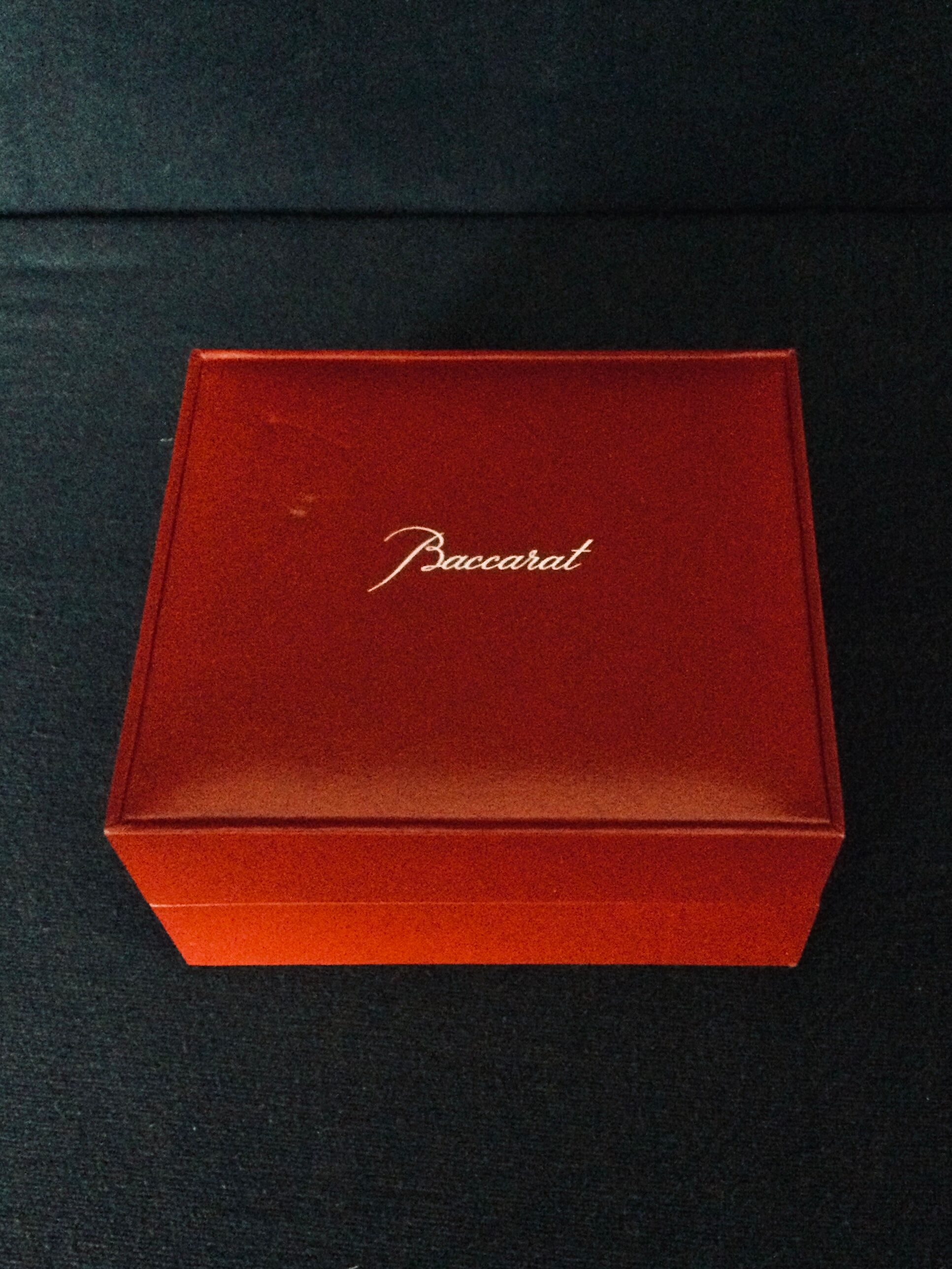 Taste wine / Baccarat crystal ashtray