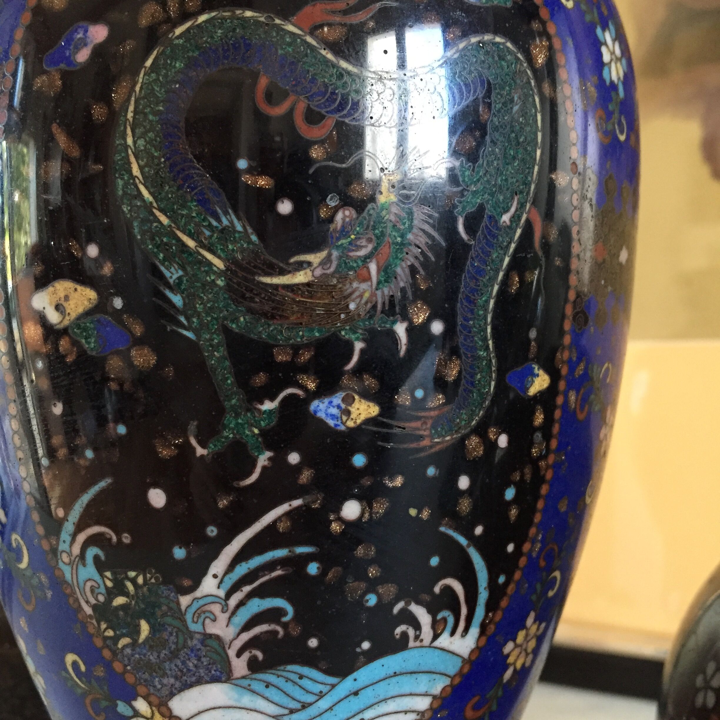 Set 3 vases mapei/emaux cloisonné decorations green dragon / china late eighteenth